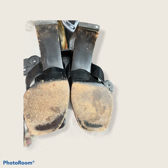 Prada Vintage  Black Leather Box Heels Sandals size 8 - Picture 3 of 4
